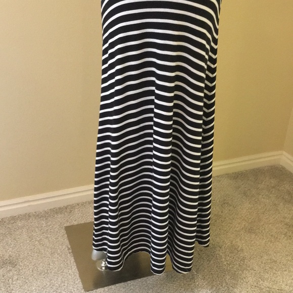 BCBG Maxazria Karolin Striped knit Maxi Skirt - Picture 8 of 13